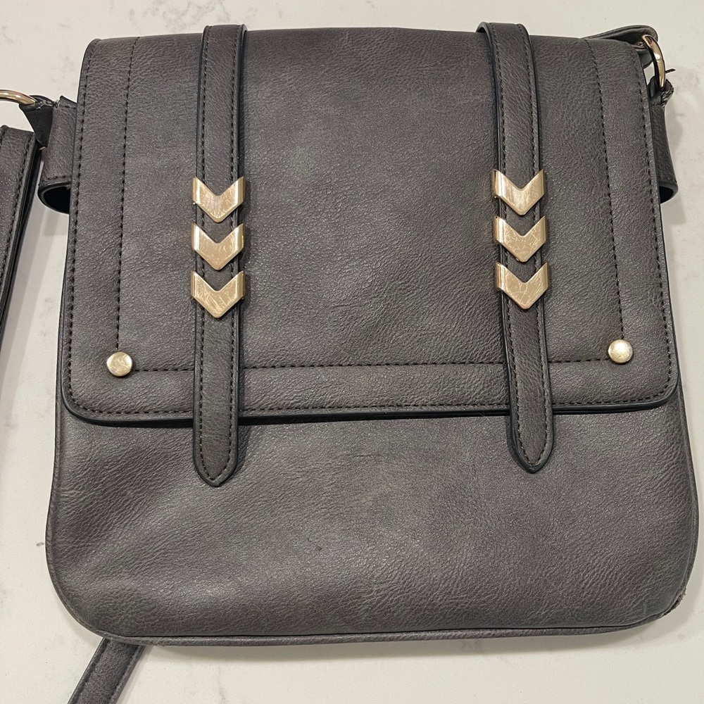 ALYSSA Double Compartment Large Flapover Crossbody Bag - Picture 13 of 13